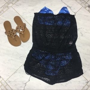 Black Strapless Cover-up 🌞